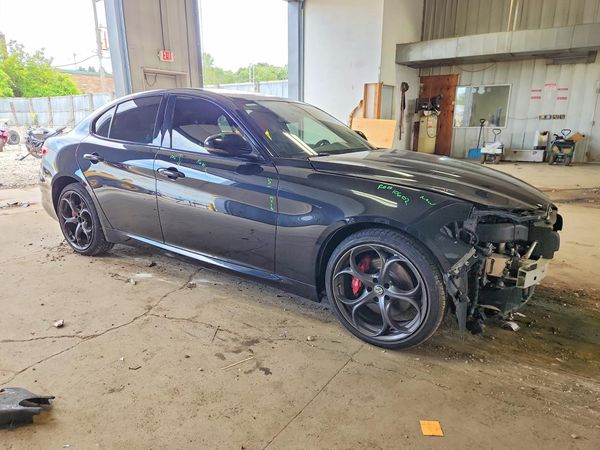 2018 ALFA ROMEO GIULIA