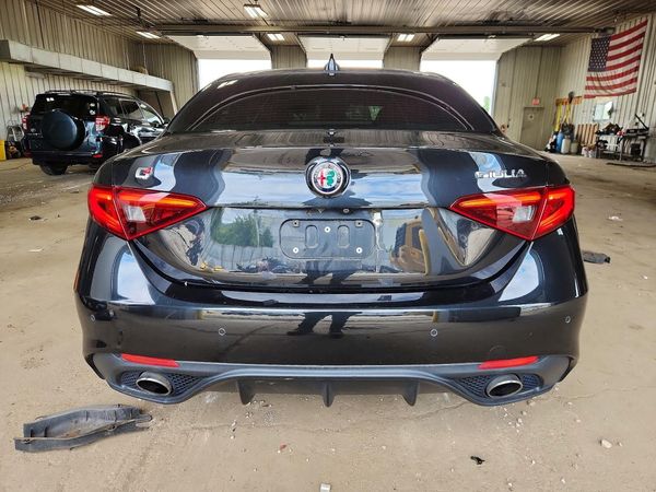 2018 ALFA ROMEO GIULIA