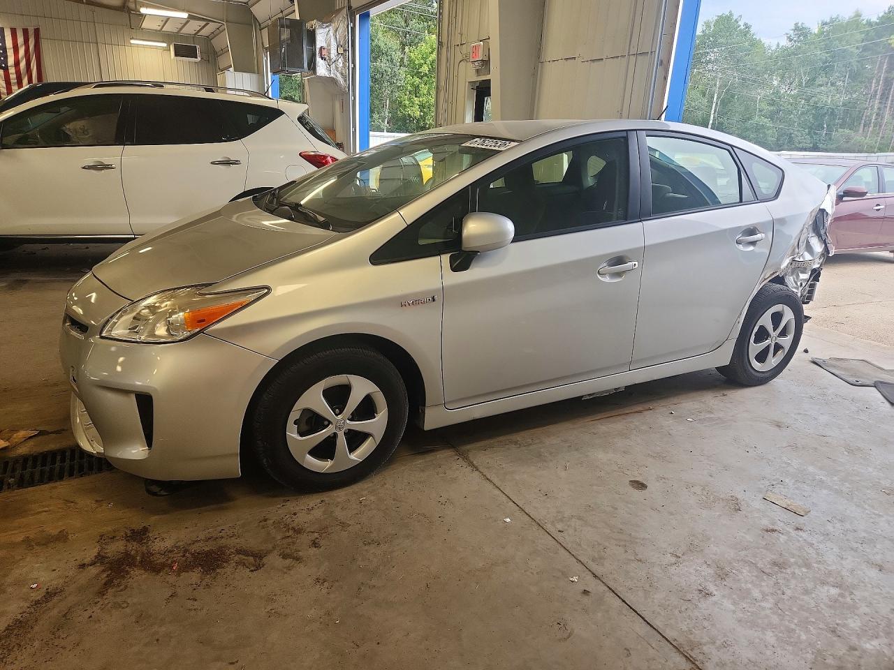 2014 TOYOTA PRIUS
