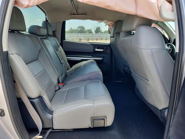 2016 TOYOTA TUNDRA Limited