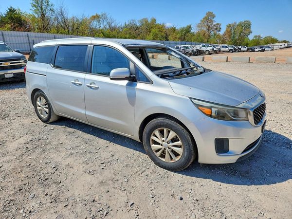 2016 KIA SEDONA