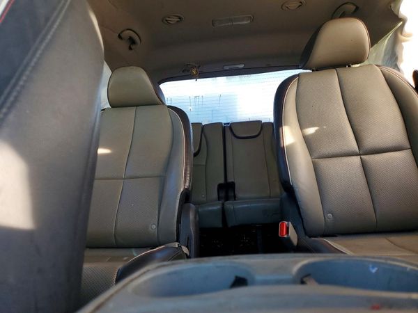 2017 KIA SEDONA LX
