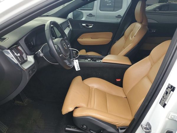 2019 VOLVO XC60