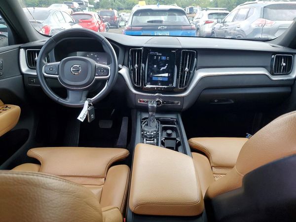 2019 VOLVO XC60