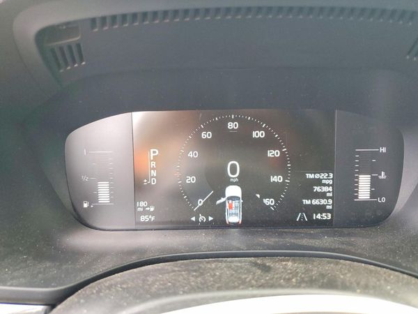 2019 VOLVO XC60