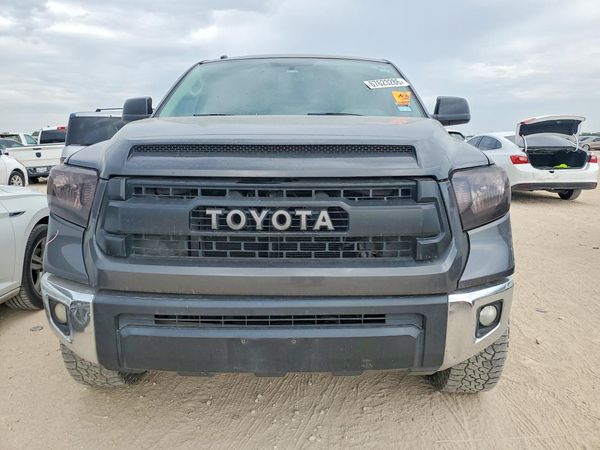 2016 TOYOTA TUNDRA