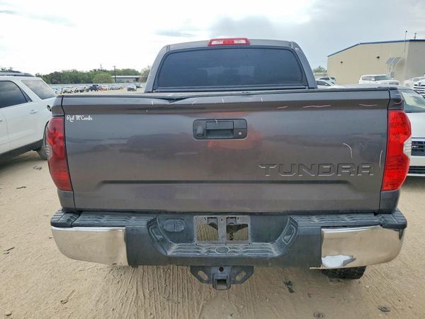 2016 TOYOTA TUNDRA
