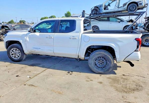 2025 TOYOTA TACOMA