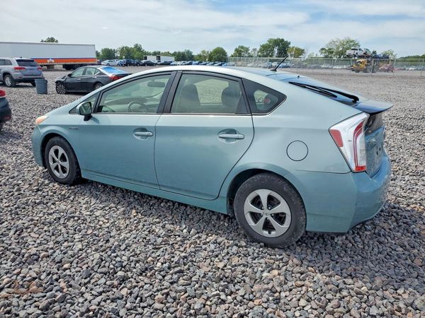 2013 TOYOTA PRIUS