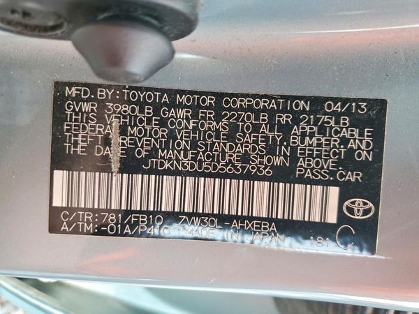 2013 TOYOTA PRIUS