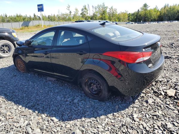 2013 HYUNDAI ELANTRA