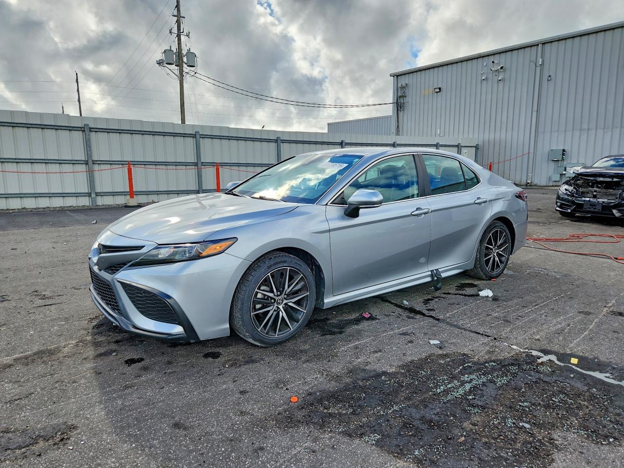 2023 TOYOTA CAMRY