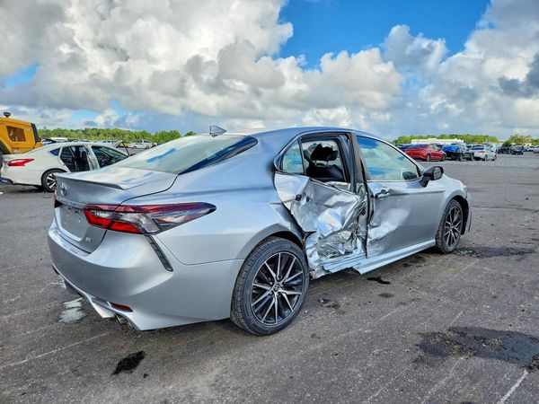 2023 TOYOTA CAMRY