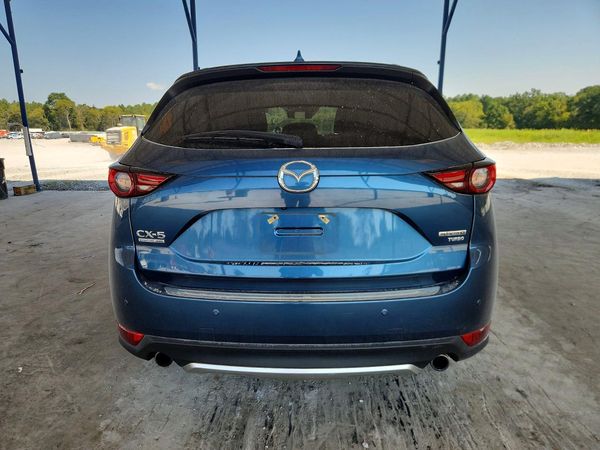 2021 MAZDA CX-5 Signature