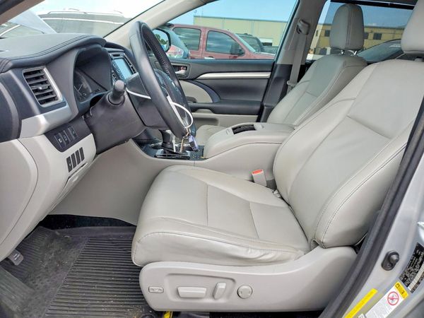 2018 TOYOTA HIGHLANDER
