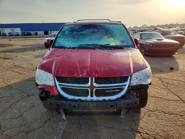 2014 DODGE CARAVAN SXT