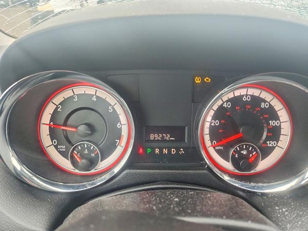 2014 DODGE CARAVAN SXT