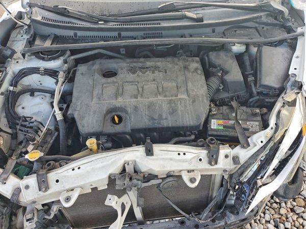 2014 TOYOTA COROLLA