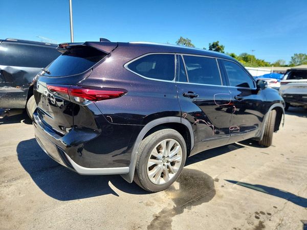 2020 TOYOTA HIGHLANDER