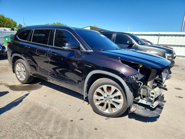 2020 TOYOTA HIGHLANDER