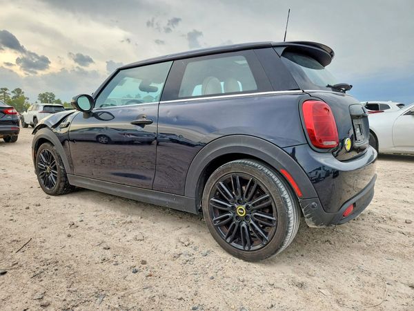 2022 MINI COOPER