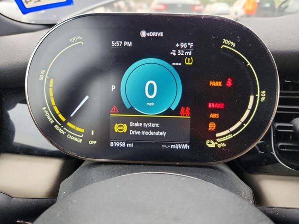 2022 MINI COOPER