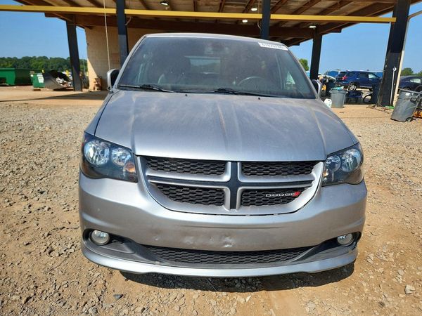 2019 DODGE GRAND CARAVAN GT