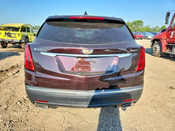 2021 CADILLAC XT5 Luxury