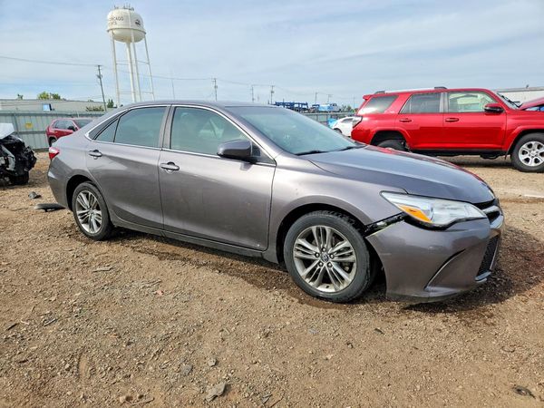 2017 TOYOTA CAMRY