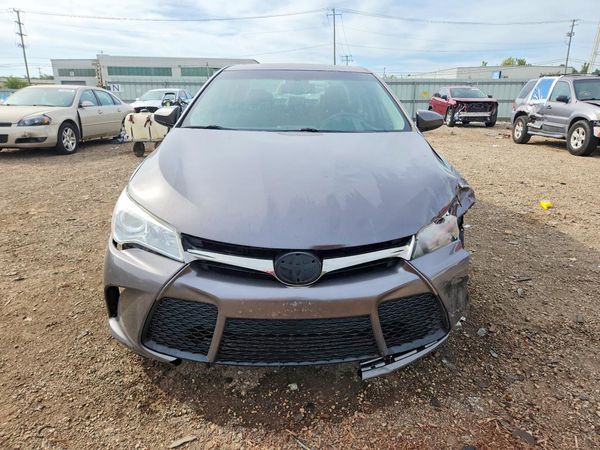 2017 TOYOTA CAMRY