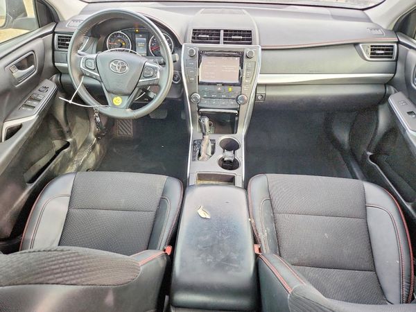 2017 TOYOTA CAMRY