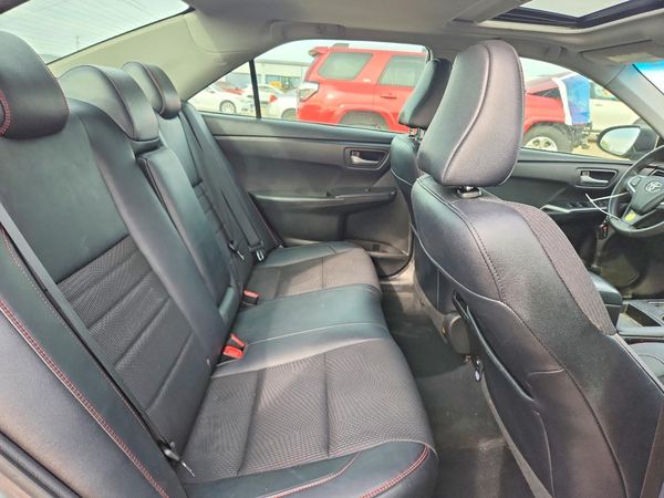 2017 TOYOTA CAMRY