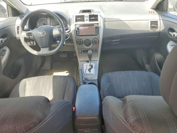 2013 TOYOTA COROLLA