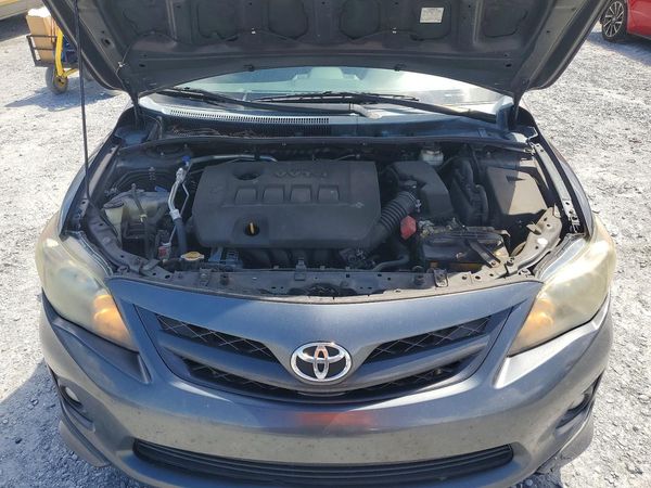 2013 TOYOTA COROLLA