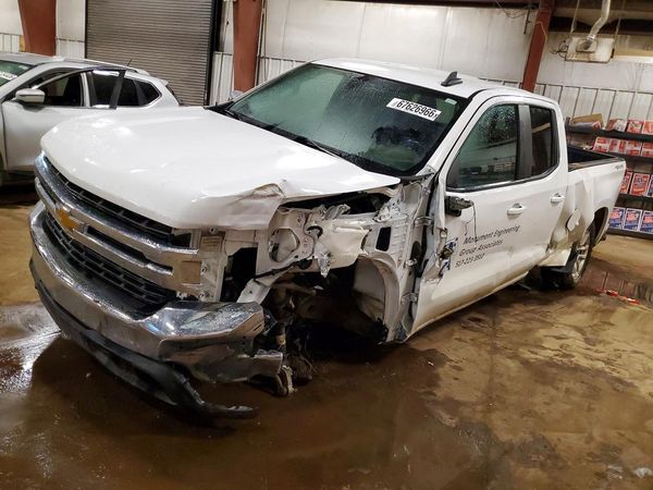 2019 CHEVROLET SILVERADO — DSFA — Front 3/4
