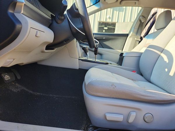 2013 TOYOTA CAMRY