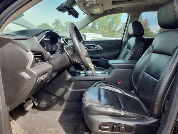 2020 CHEVROLET TRAVERSE LT