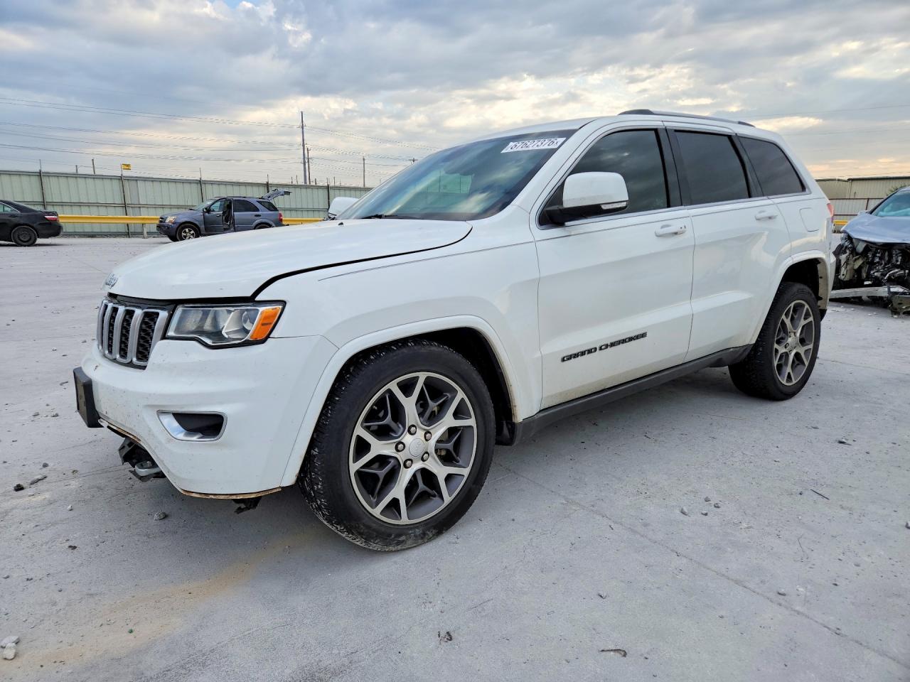 2018 JEEP GRAND CHEROKEE