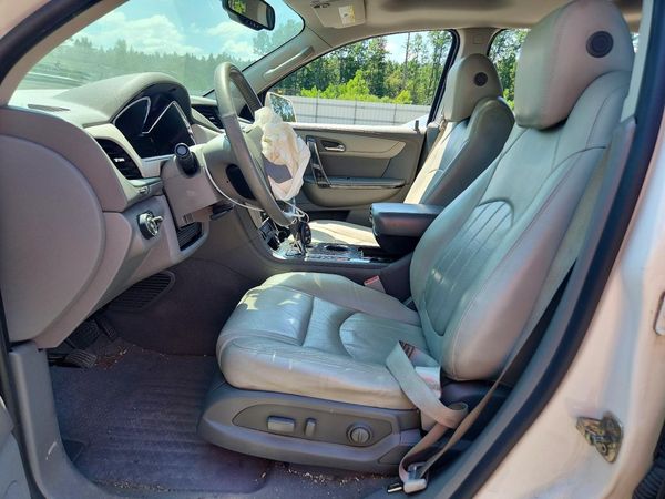 2013 CHEVROLET TRAVERSE LTZ — DENT