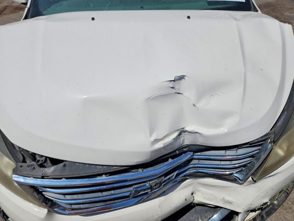 2013 CHEVROLET TRAVERSE LTZ — Engine bay