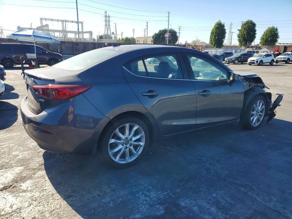 2016 MAZDA 3