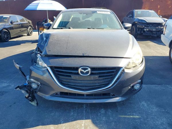 2016 MAZDA 3