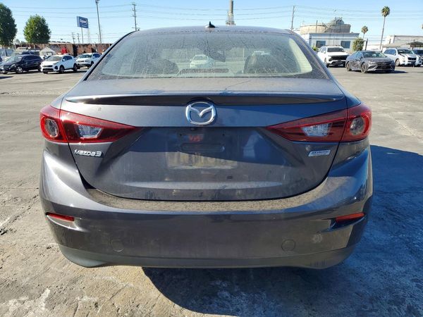 2016 MAZDA 3