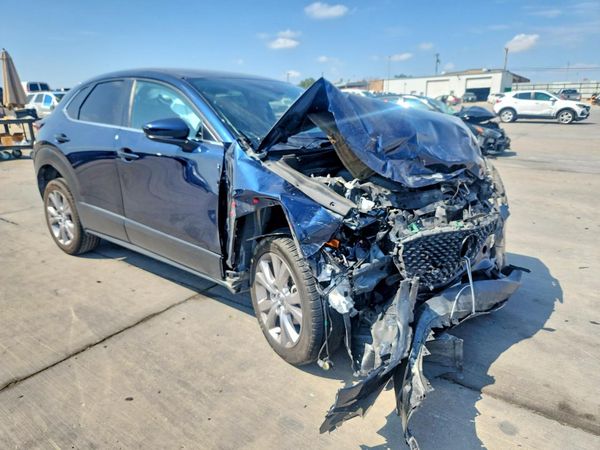 2021 MAZDA CX30 Select Package — Passenger 3/4