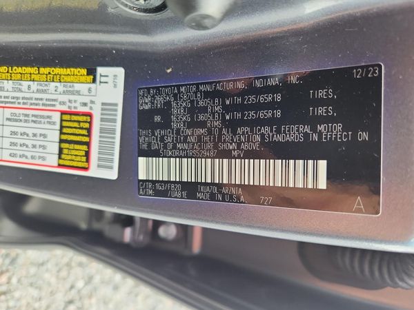 2024 TOYOTA HIGHLANDER