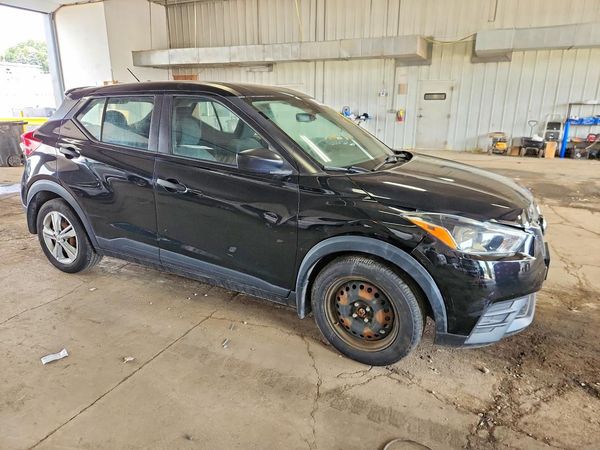 2020 NISSAN KICKS