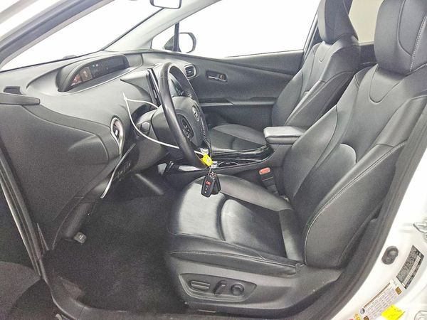 2021 TOYOTA PRIUS