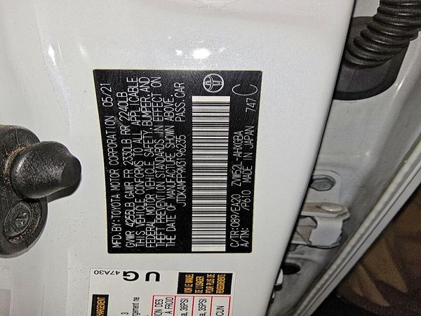 2021 TOYOTA PRIUS
