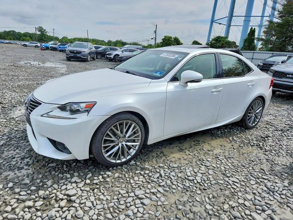 2016 LEXUS IS