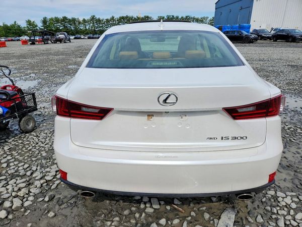 2016 LEXUS IS